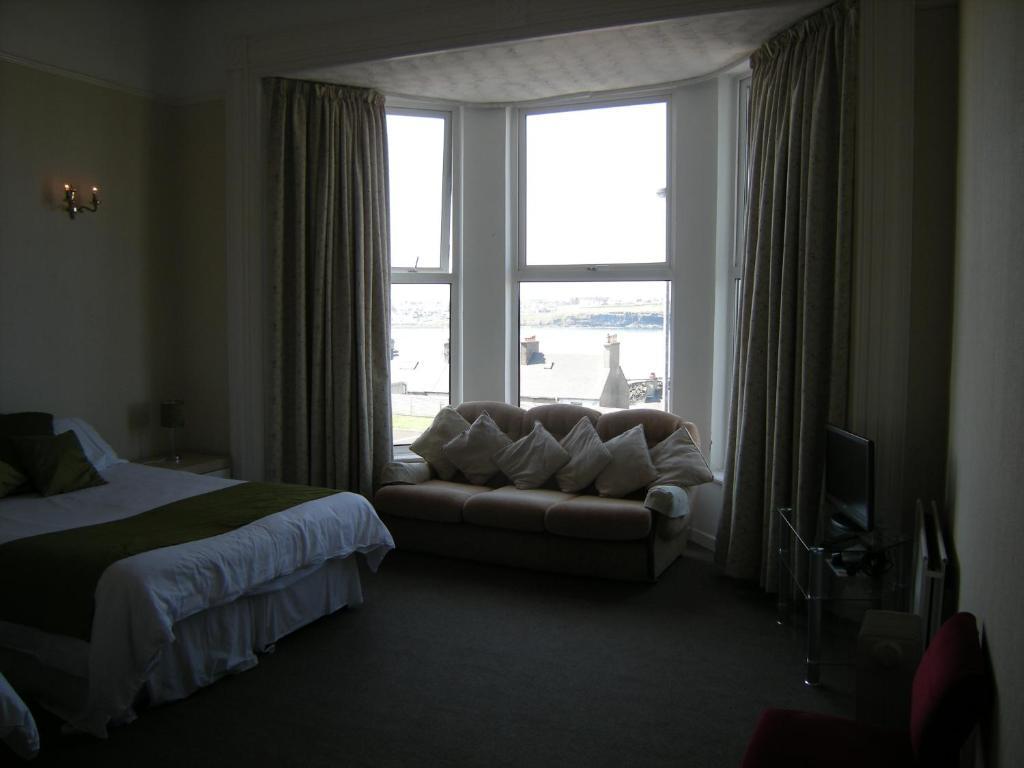 Hotel Ashlea House Portrush Zimmer foto